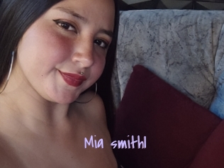 Mia_smithl